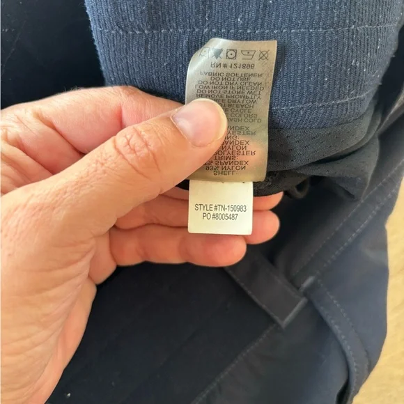 Title Nine women's Recycled Clamber 2.0 Blue Hiking Active skirt Skort size 8 - Picture 11 of 11